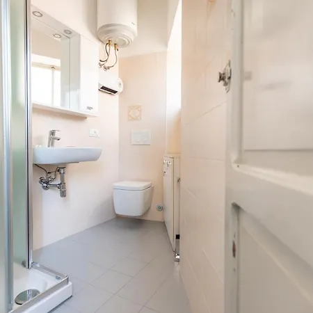 Vecchia 1907 * Perledo